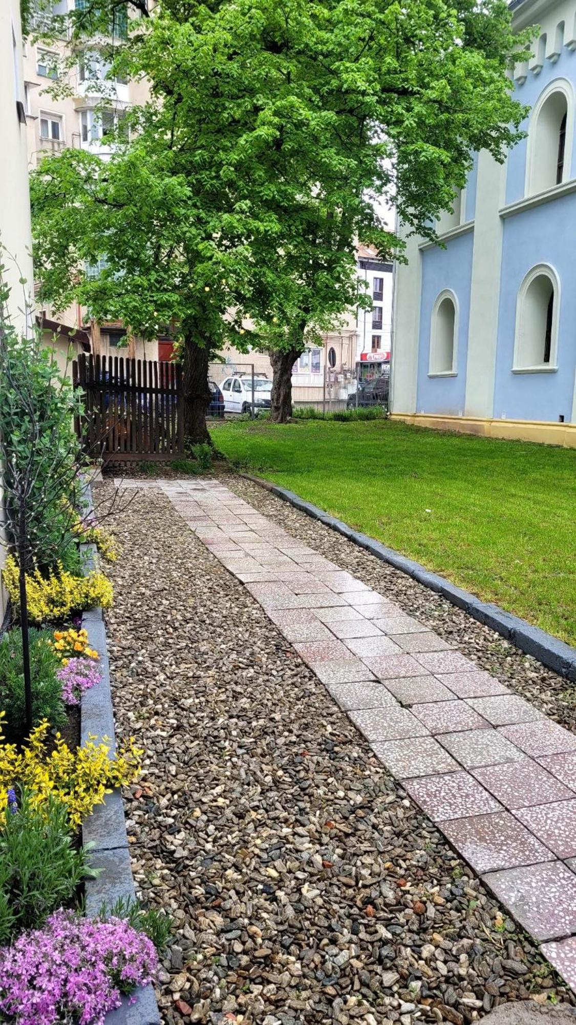 Urban Six Apartments Făgăraş Eksteriør bilde